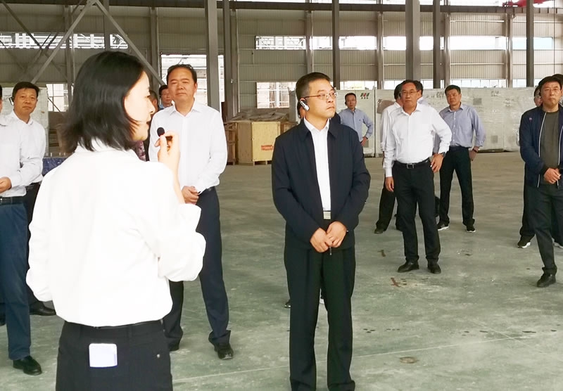 宣城市市委书记孔晓宏、市长何淳宽一行莅临徽铝新厂调研 宣城市市委书记孔晓宏、市长何淳宽一行莅临徽铝新厂调研